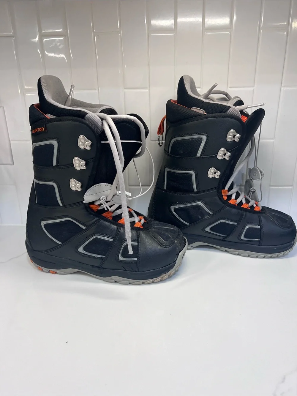 Burton Fader Matrix 2 Lace Snowboarding Boots Black/Grey/Orange Size Men's 8